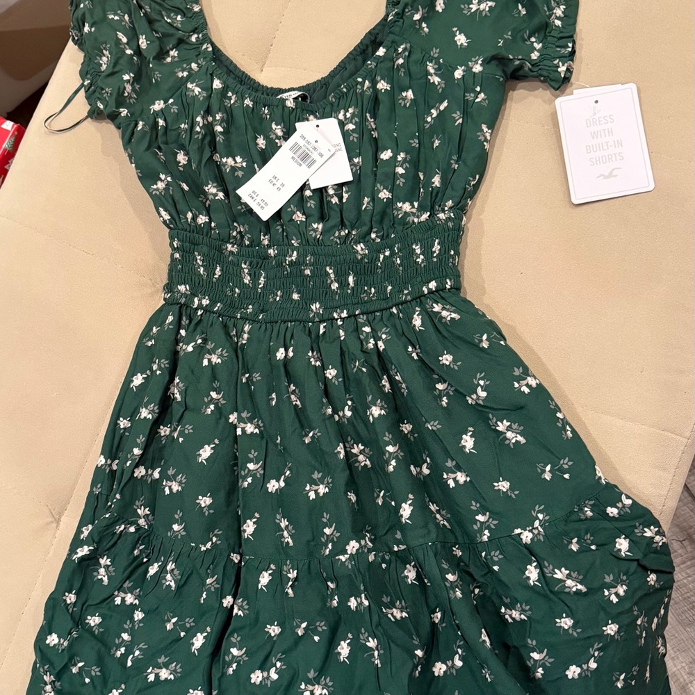 Hollister Green Floral Casual Dress